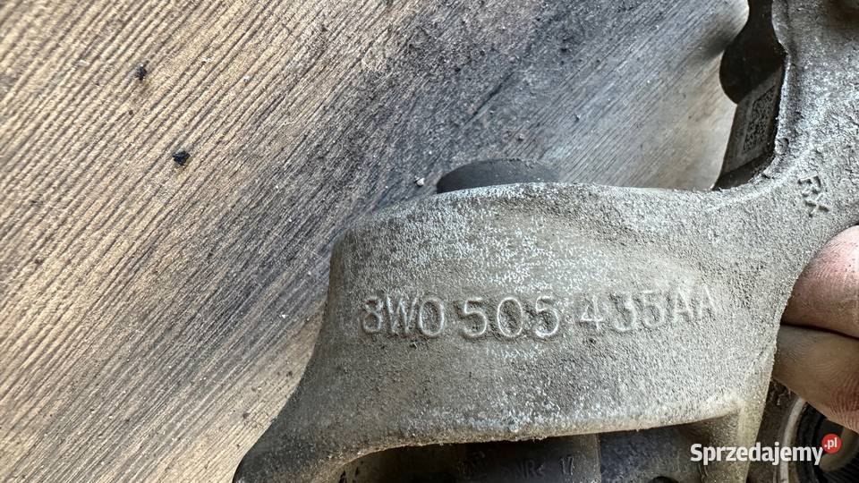 AUDI A4 B9 A5 PIASTA ZWROTNICA LEWA TYŁ Gorzów Wielkopolski sprzedam