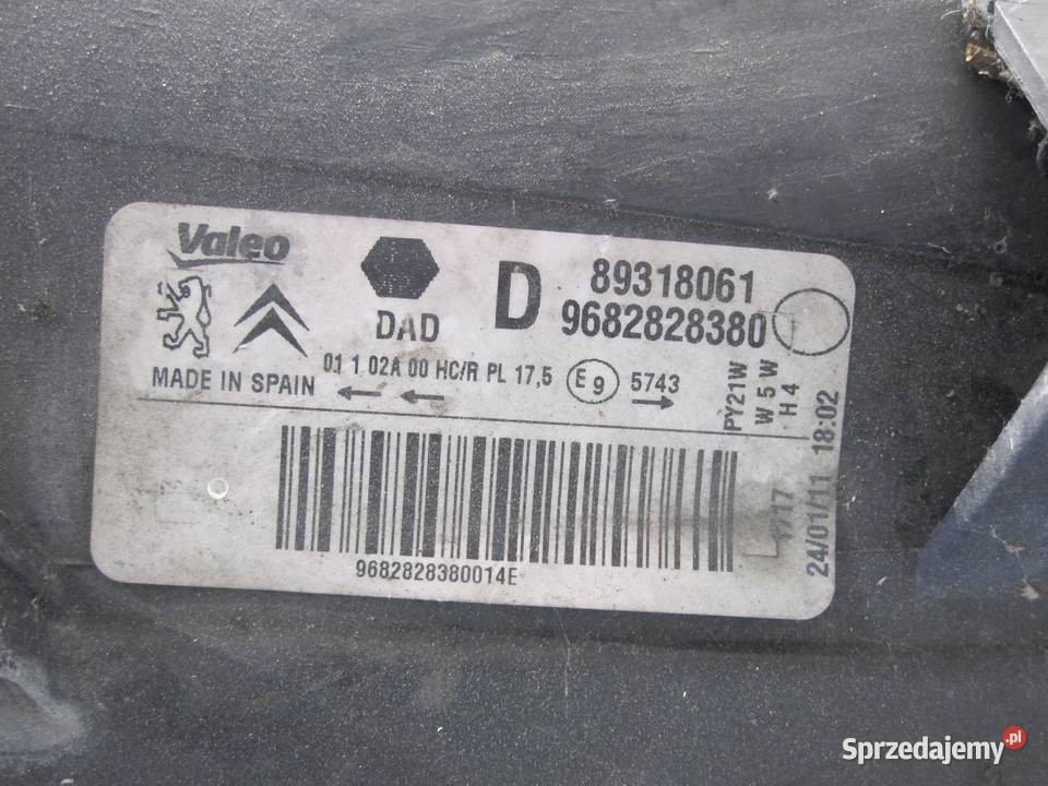 CITROEN BERLINGO II lampa prawa przód 9682828380