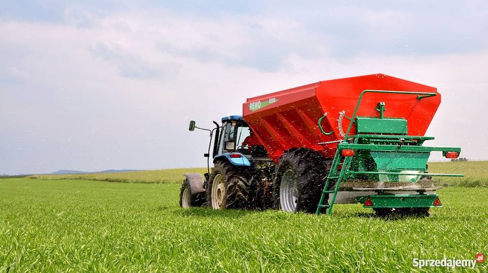 Rozsiewacz do wapna REWO 8200 litrów AgroMasz Rogóźno