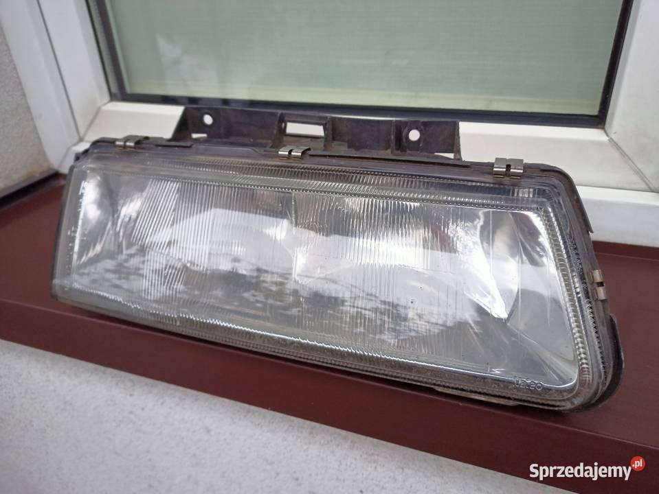 Citroen Xantia X1 lampa przednia prawa reflektor
