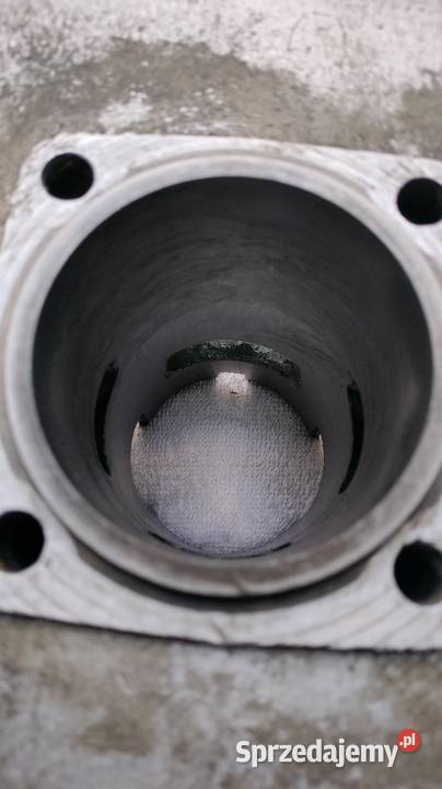 Cylinder z głowicą Konin