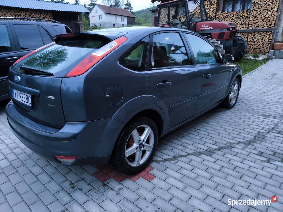Ford Focus 16 TDCi Ghia 90 nieuszkodzony Pietrusza Wola