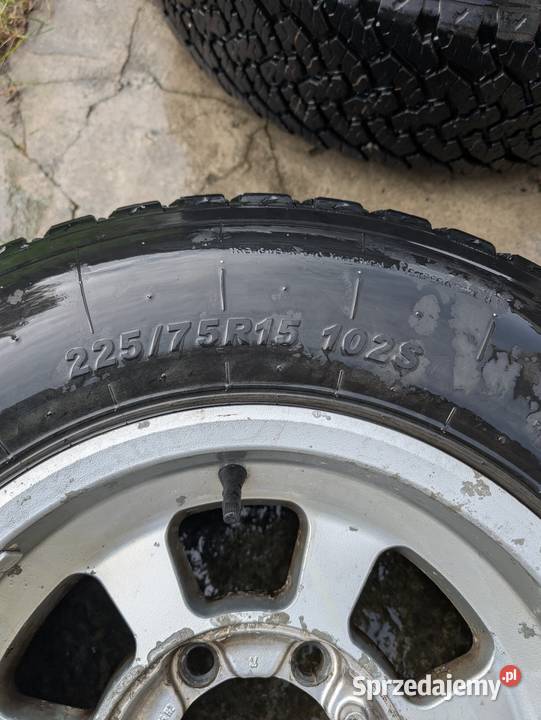 Felgi aluminiowe 5 Nissan Terrano 8Jx15 H2 15 4x Samochodowe mazowieckie Warszawa