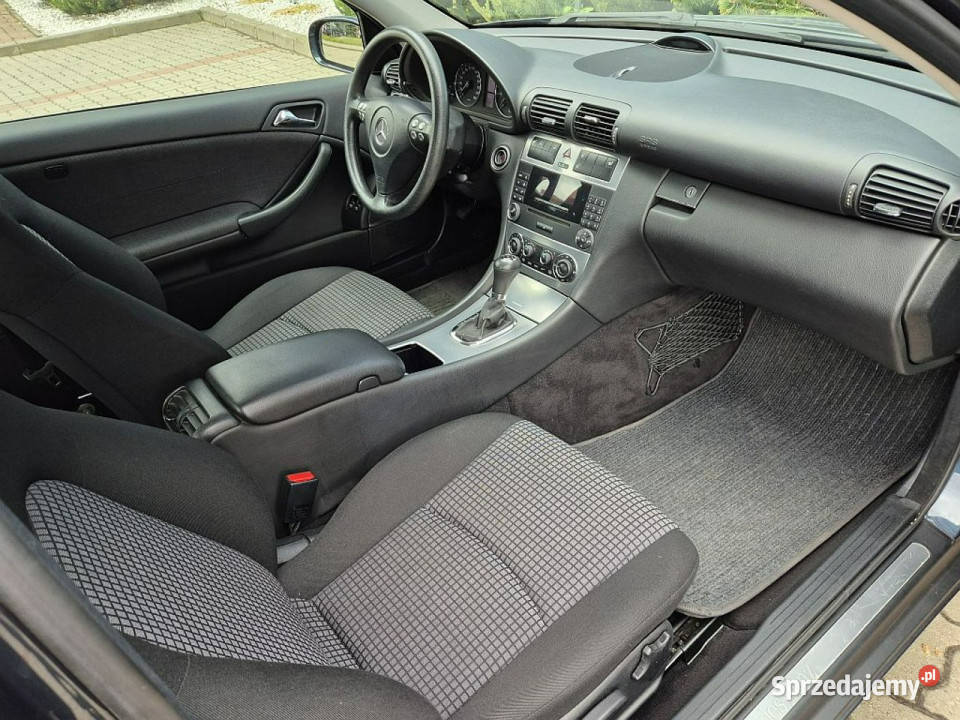Mercedes C 180 PROSTO Z NIEMIEC sport coupe aluminiowe felgi Mercedes-Benz mazowieckie Warszawa