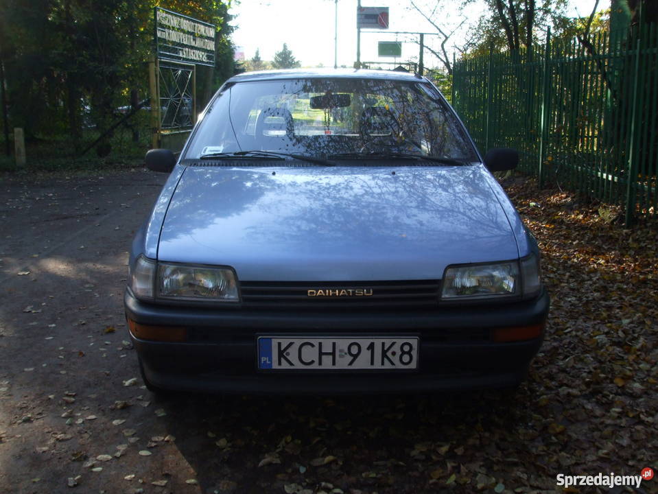 87 Daihatsu Charade 10 lakier metallic Jaworzno