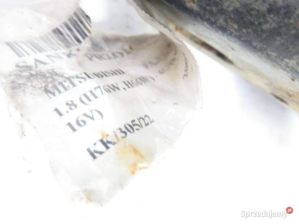 SANKI PRZÓD MITSUBISHI PAJERO PININ 18 osobowe