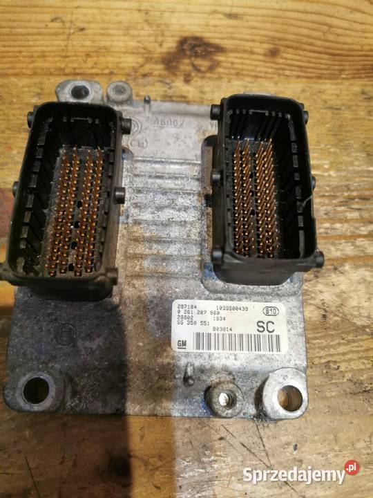 Komputer sterownik 0 261 207 960 OPEL CORSA C osobowe wielkopolskie Margonin