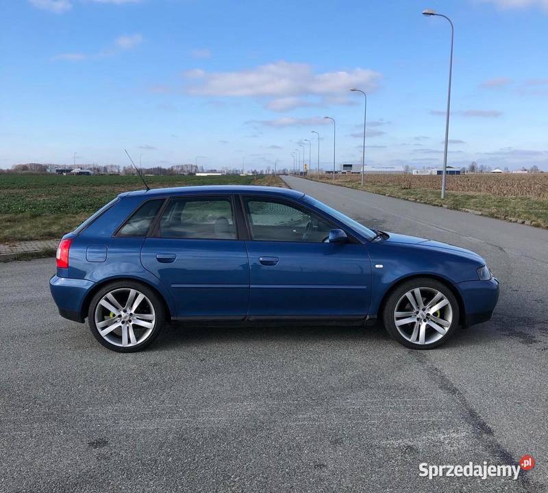 Audi A3 8L 18T LIFT 266 gniazdo USB Przasnysz