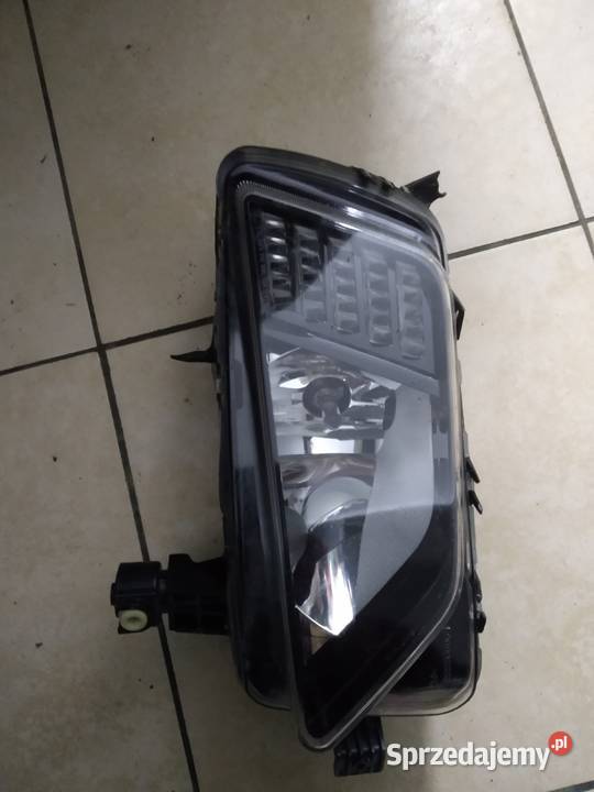 Lampa przeciwmgłowa przednia prawa L90115291 VW Lampy przednie Części samochodowe Wadowice sprzedam