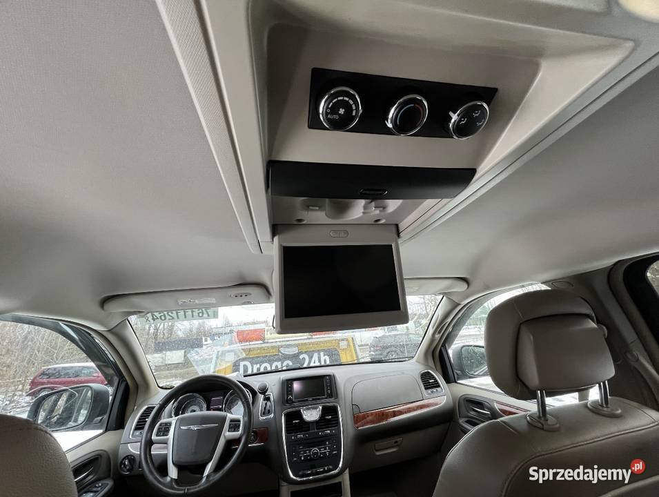 Chrysler TownCountry 2015 Touring L plus Town & Country Rumia sprzedam