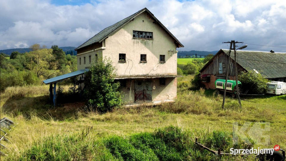 sprzedaży lokalu Smolnik 200m2 podkarpackie