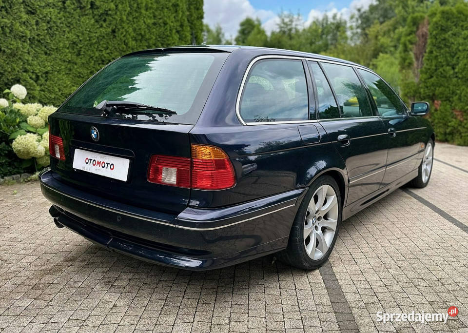 BMW 540 BMW 540i e39 Touring V8 285 Pełne Lift