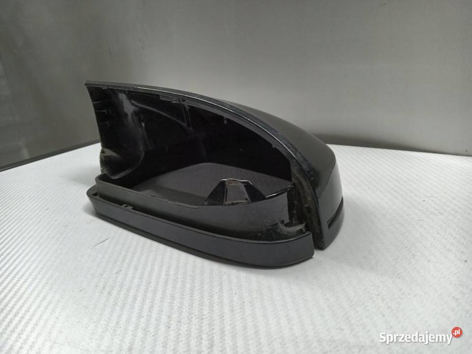 OBUDOWA LUSTERKA LEWA AUDI A4 B8 8F0857527