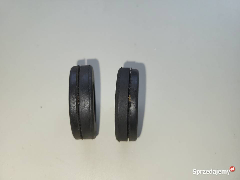 Wartburg 353 13 Nowe gumowe uszczelnienia pedału Pozostałe Piaseczno