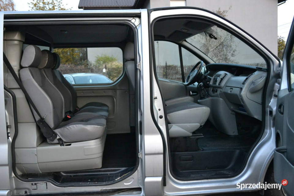 Opel Vivaro 5 OsobowyZarejestrowanyNowy Rozrząd Motoryzacja Częstochowa