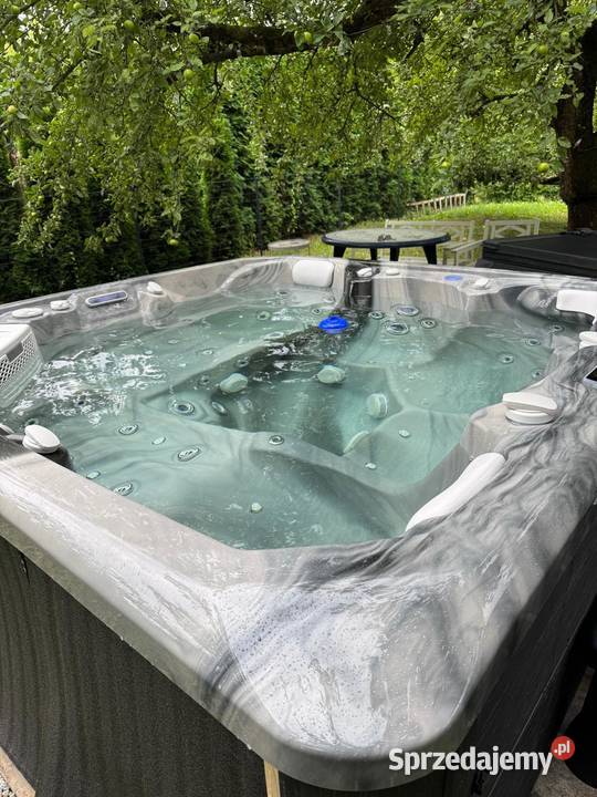 Jacuzi ogrodowe Classic 63 dysz dostępne ręki Warszawa