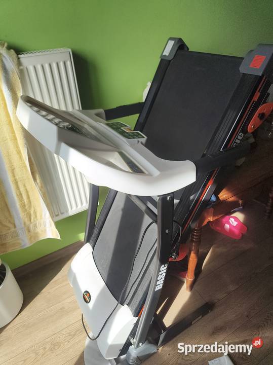 Treadmill z automatycznym unoszeniem pochylenia Sprzęt do ćwiczeń Toruń