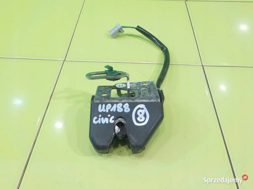 HONDA CIVIC VIII 14 DSI AUT 07r SEDAN 4D zamek Suków