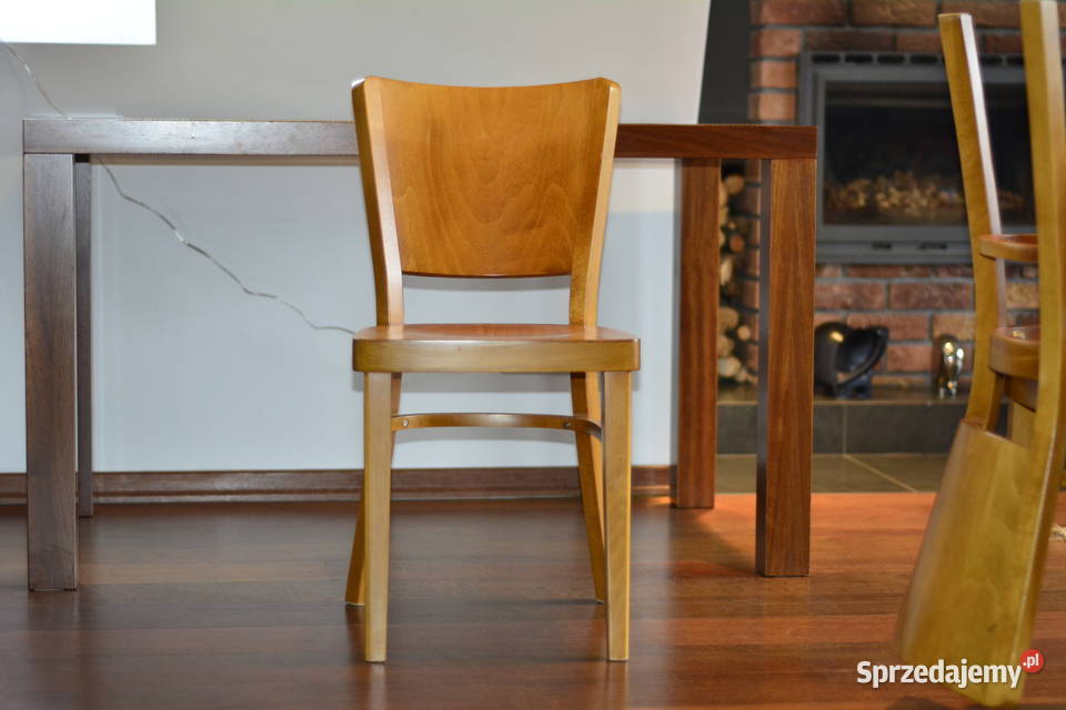Krzesła drewniane 4 sztuki stan Stoły, krzesła, biurka Poznań