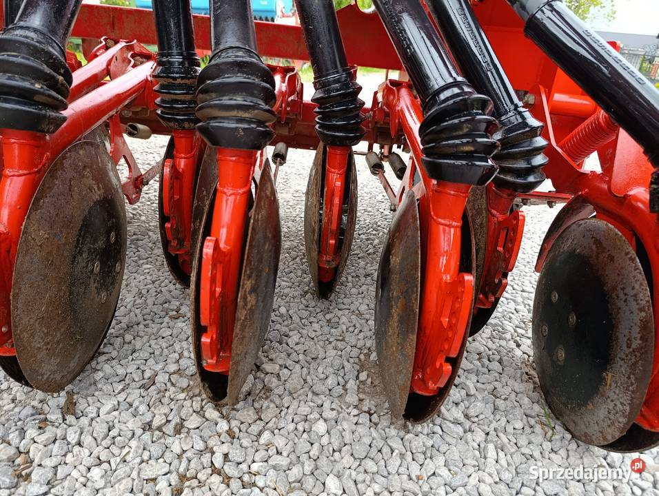 Siewnik zbożowy hassia lemken talerzowy gaspardo Rawica Stara