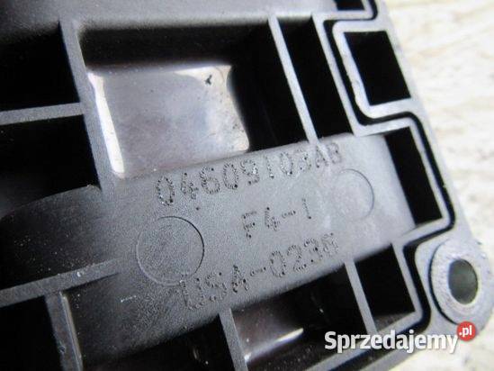 PT Cruiser 20 16V CEWKA ZAPŁONOWA 04609103AB Rudka