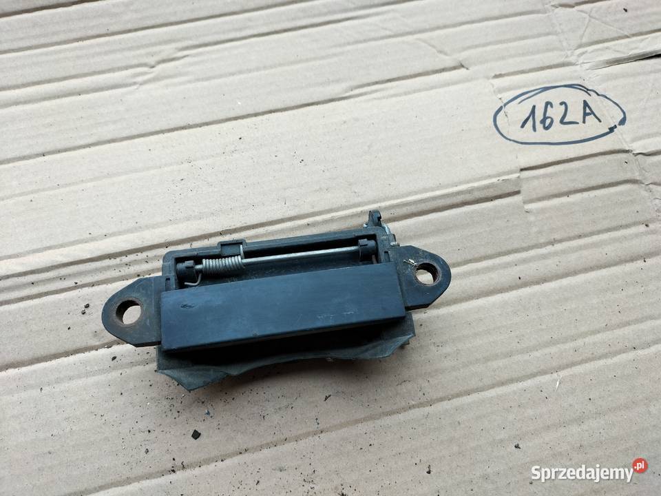 AUDI 80 B4 KLAMKA ZEWNĘTRZNA LEWA TYŁ TYLNA Części samochodowe Kamień-Kolonia