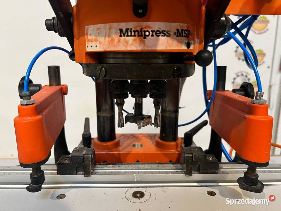 Wiertarka do zawiasów okuć Blum Minipress Produkcja