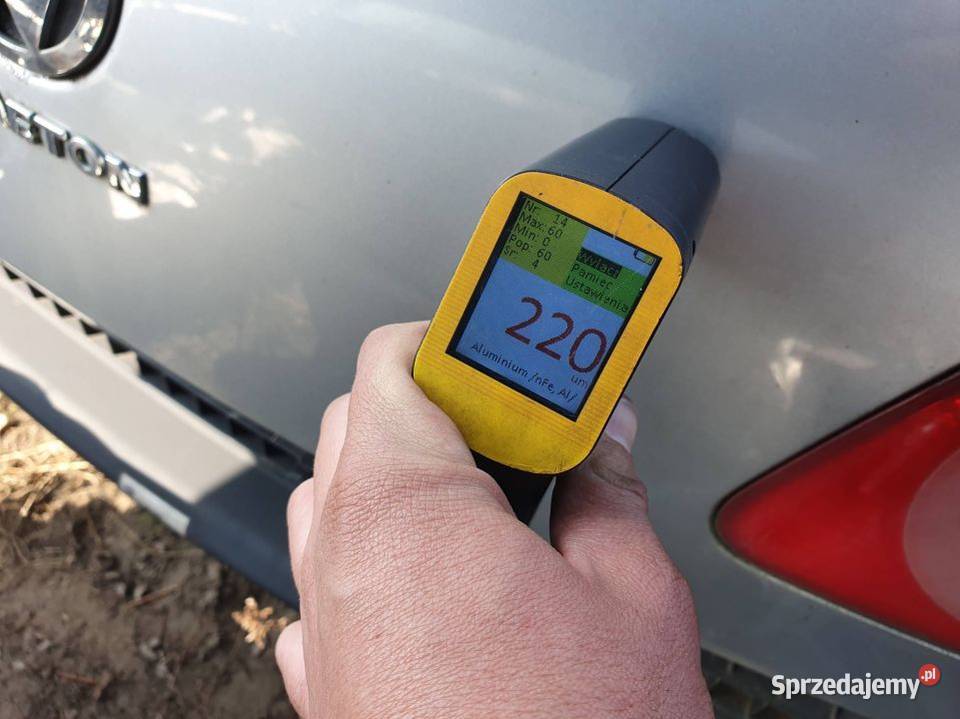 KLAPA VOLKSWAGEN PHAETON