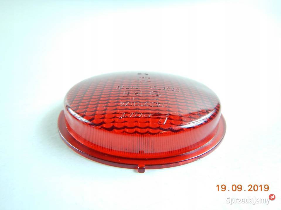 KLOSZ LAMPY TYŁ IVECO 8121669 NOWY ASO osobowe