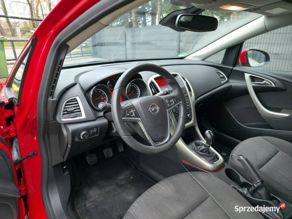 Opel Astra 14 Benzyna Serwisowany Gwarancja czujnik zmierzchu Piekoszów