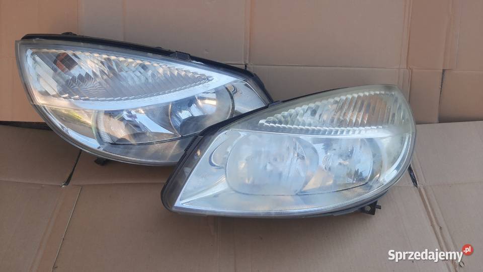 lampa przednia prawa lewa Renault Scenic 2 II eu Dębno