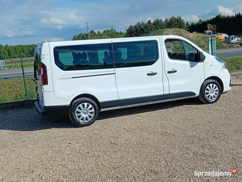 Renault Trafic krajowy longfv vat 23 III 2014 Chełm Śląski sprzedam