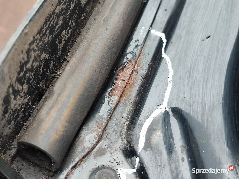 JEEP CHEROKEE III LIFT 06r drzwi lewe tył 120 Kielce