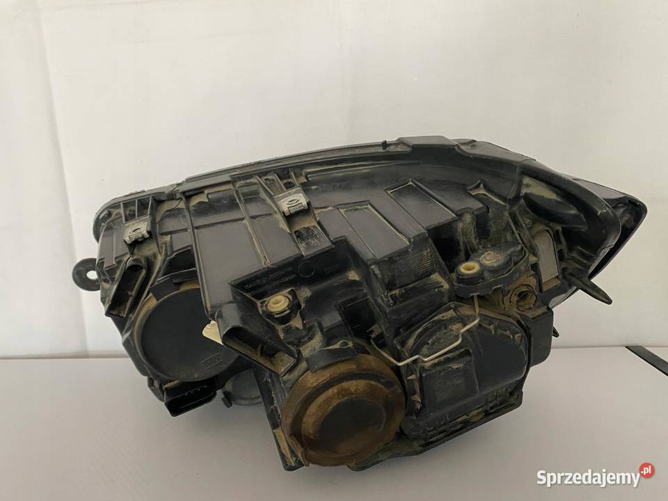 VW TRANSPORTER T6 7E 1519 PRAWA LAMPA PRZÓD