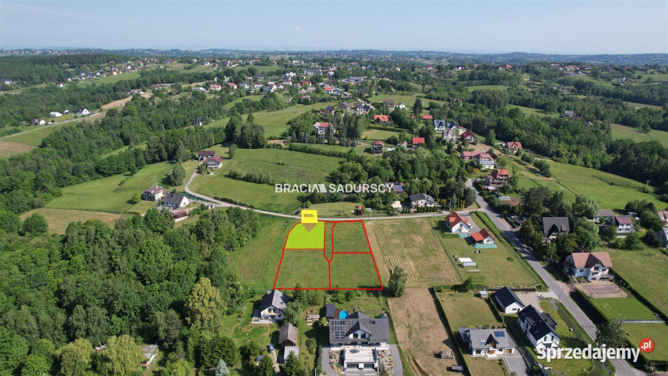 Grunt 1070m2 Byszyce sprzedam