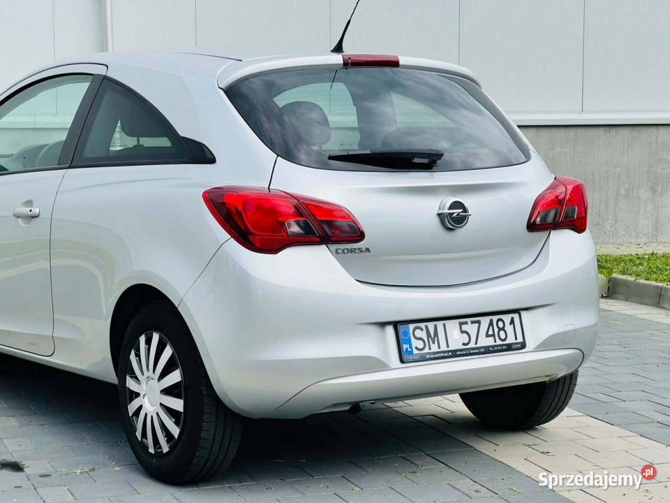 Opel Corsa Opel Corsa E 14 Benzyna 90 2014 186 E śląskie