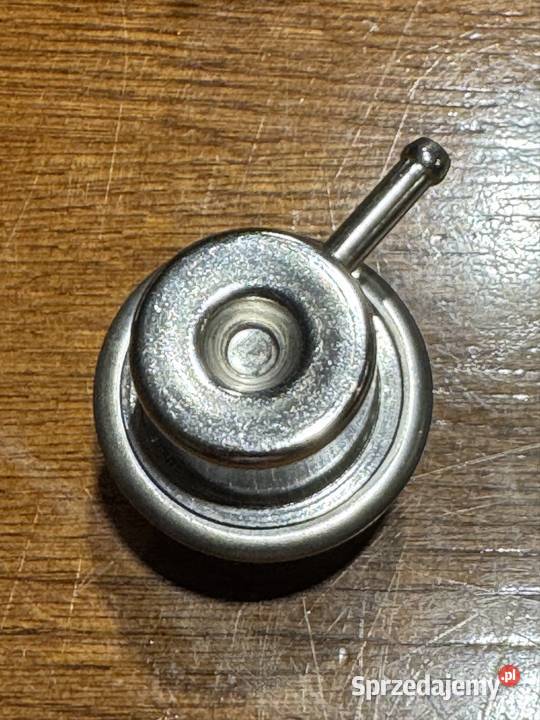 Regulator ciśnienia paliwa Mercedes 0000781889 Regulatory ciśnienia paliwa Stary Gózd