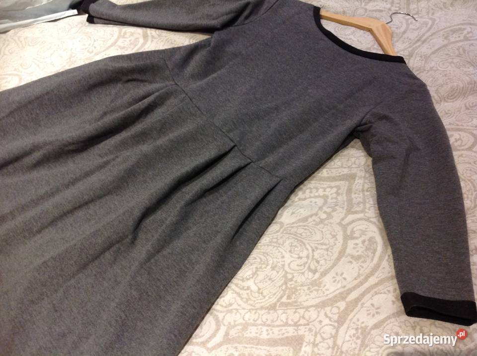 Sukienka Dzianinowa Damska XS Asymetryczna czarny Moda i Styl Nowa Sól