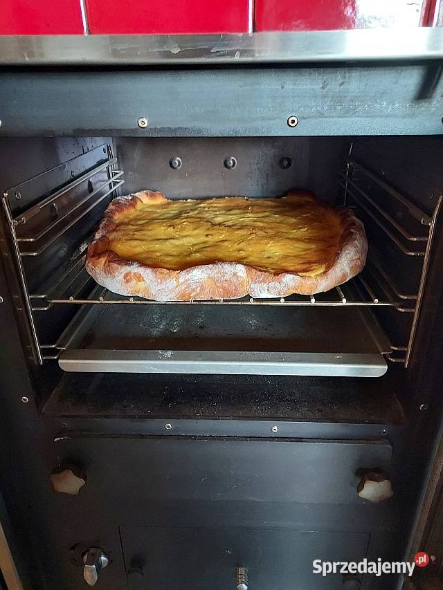 Kominek Piec CO z piekarnikiem Moc 114 kW Głogoczów