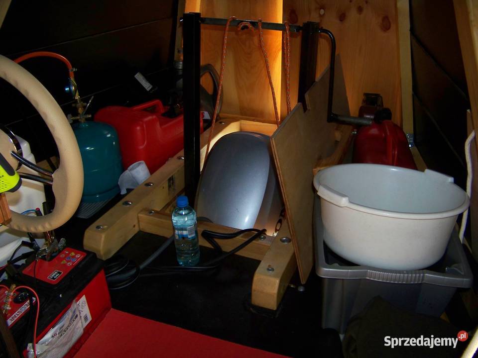 jacht motorowy sprzedam