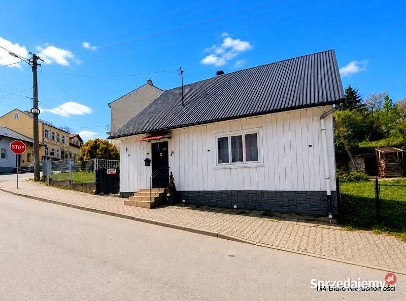 DOM DREWNIANY W NOWYM ŻMIGRODZIE 2786zł/m2 sprzedam