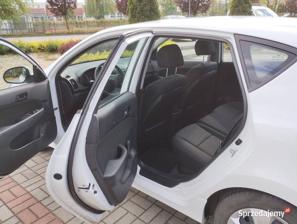 Hyundai i30 2 właściciel auto krajowe Kobierzyce