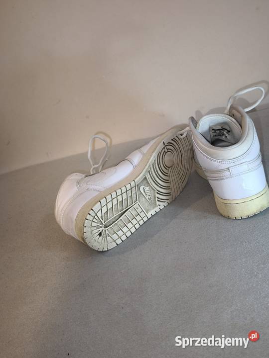 Białe sneakersy Nike biały Obuwie sportowe Obuwie sportowe Legionowo