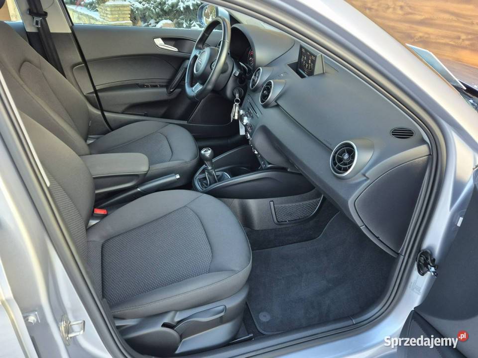 Audi A1 Sportback 2014r 16TDI Org Lakier czujnik deszczu Samochody osobowe Radom