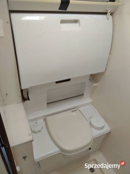 Kamper MercedesBenz 310D KACZKA 1989 29l 403 95 Motoryzacja Gliwice sprzedam