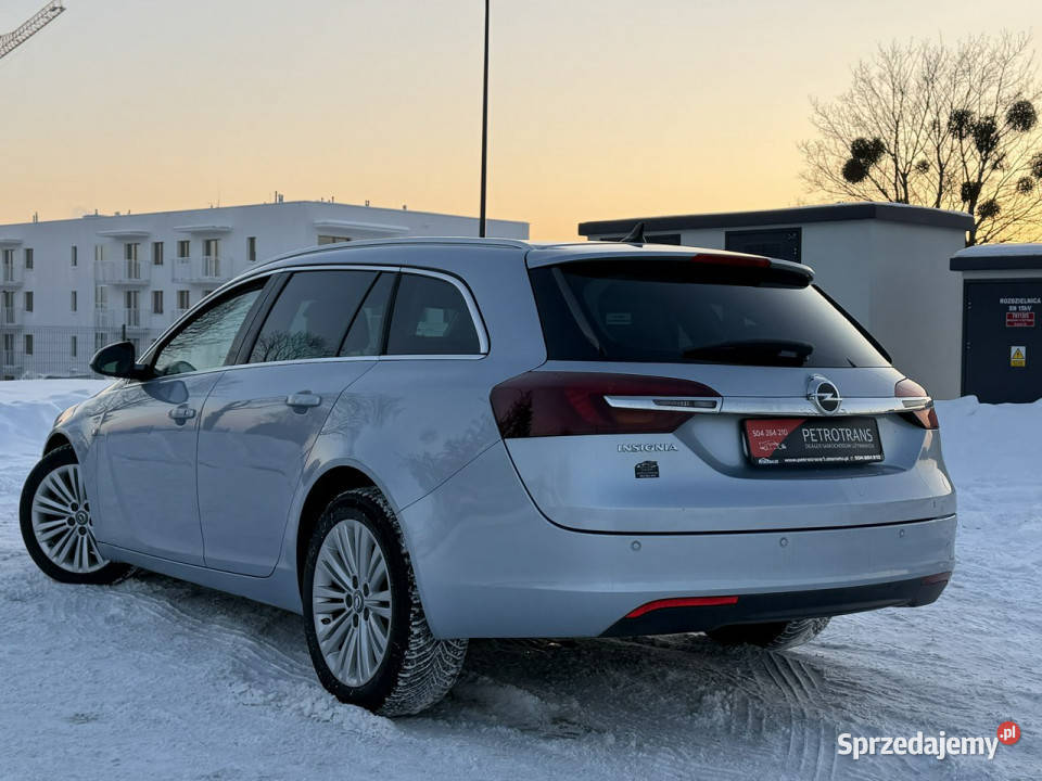 Opel Insignia 20 CDTI 140 LED Nawigacja Tempomat niebieski warmińsko-mazurskie sprzedam