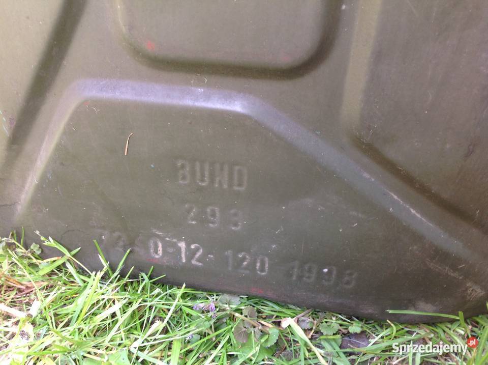 Stary Karnister na benzyne 20 L 1974 Nowa Sól sprzedam