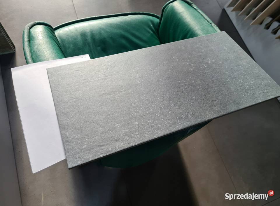 PŁYTKA GRESOWA KRONOS GRAFITE 30X60 GAT 2 Opoczno sprzedam