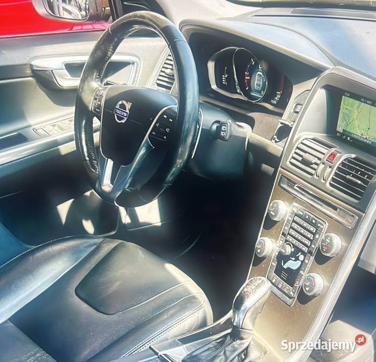 VOLVO XC60 24D5 215 full bezwypadkowy opłacony sprowadzony Lublin