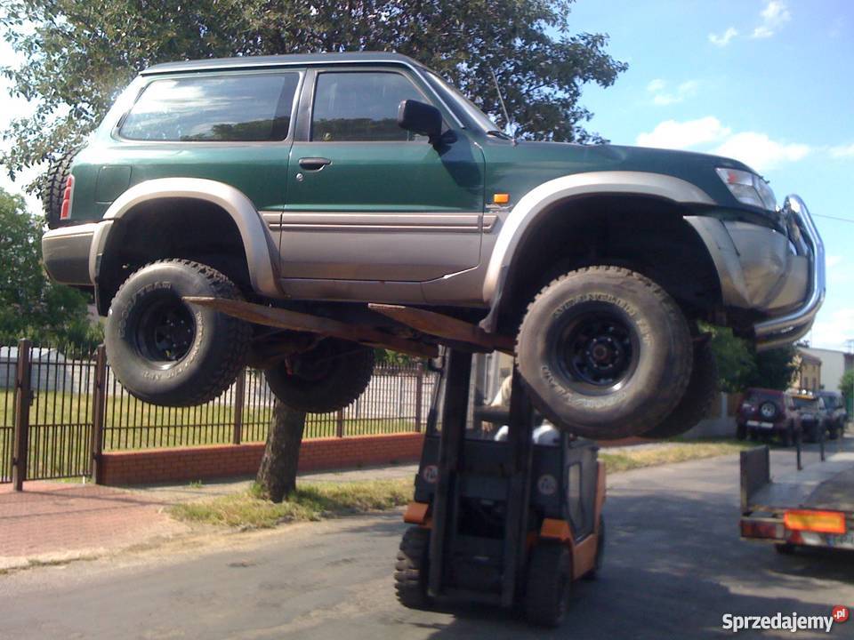 NISSAN PATROL Y61 CZĘŚCI Z ROZBIÓRKI Pozostałe Piotrków Trybunalski